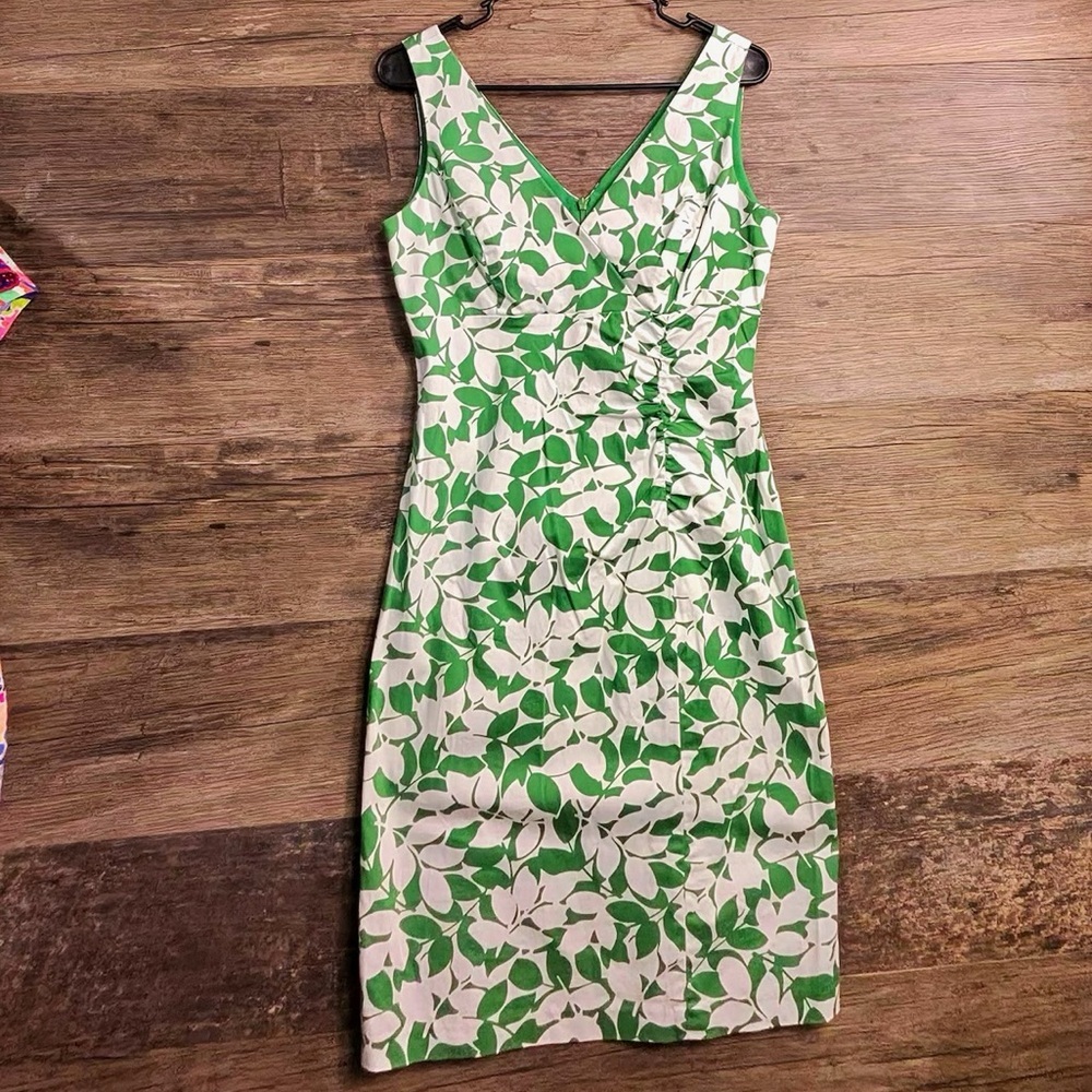 Donna Ricco Leafy Green and Cream Midi Dress - Picture 1 of 9